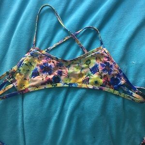 Jolyn Harrison top floral size medium